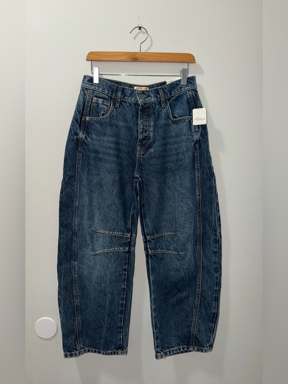 FREE PEOPLE We The Free Good Luck Mid-Rise Barrel Jean Size 25 In Deep End Boho - Picture 4 of 7